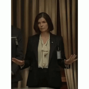 Lorraine_Hartley_The_Terminal_List_Blazer